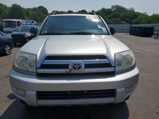 Photo 5 from auction – 2005 TOYOTA 4RUNNER SR with VIN JTEBU14RX50072192