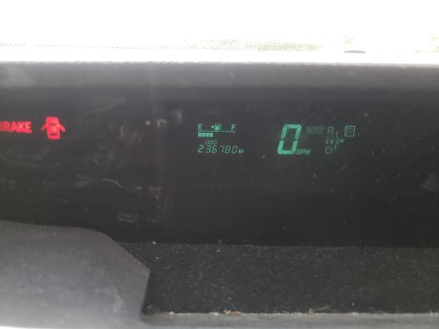 Photo 9 from auction – 2004 TOYOTA PRIUS with VIN JTDKB20U740089458