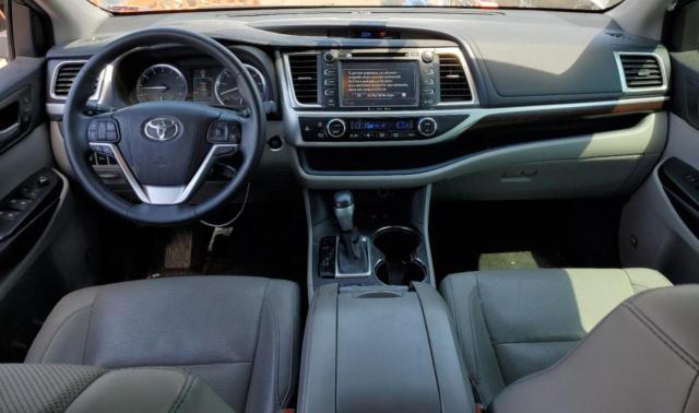 Photo 8 from auction – 2016 TOYOTA HIGHLANDER with VIN 5TDDKRFH7GS326480