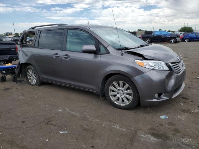Photo 4 from auction – 2012 TOYOTA SIENNA XLE with VIN 5TDDK3DC3CS036087