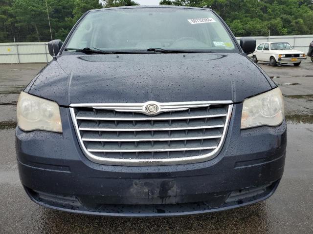 Photo 5 from auction – 2010 CHRYSLER TOWN & COU with VIN 2A4RR2D19AR428470