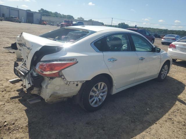 Photo 3 from auction – 2015 NISSAN ALTIMA 2.5 with VIN 1N4AL3AP2FC182032