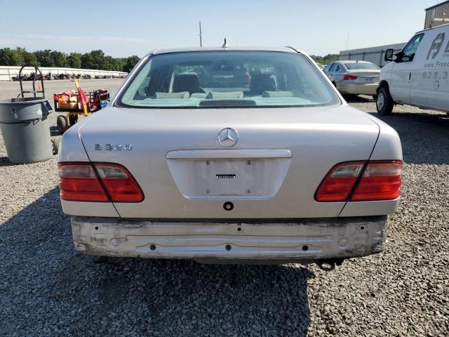 Photo 6 from auction – 2002 MERCEDES-BENZ E 320 with VIN WDBJF65J82B456695