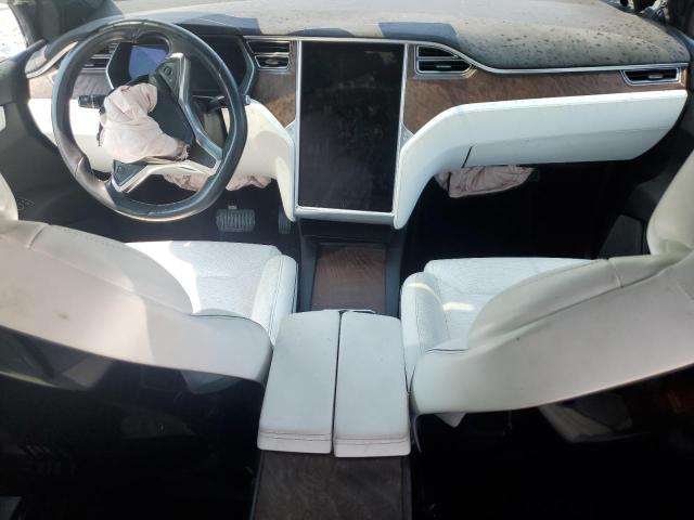Photo 8 from auction – 2016 TESLA MODEL X with VIN 5YJXCAE22GF008666