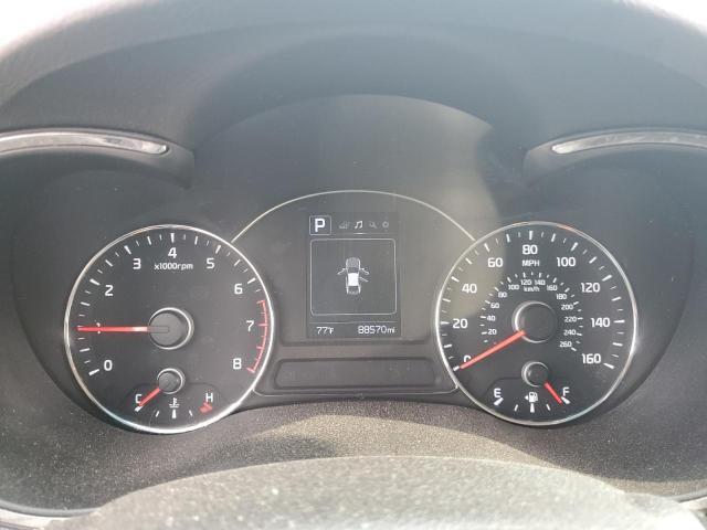 Photo 9 from auction – 2018 KIA FORTE LX with VIN 3KPFL4A79JE201599