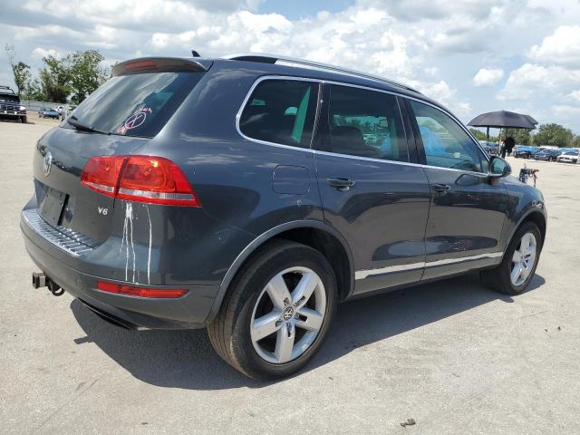 Photo 3 from auction – 2012 VOLKSWAGEN TOUAREG V6 with VIN WVGFF9BP9CD004130