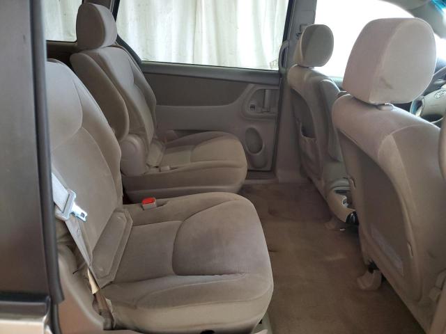 Photo 11 from auction – 2005 TOYOTA SIENNA CE with VIN 5TDZA23C35S345226