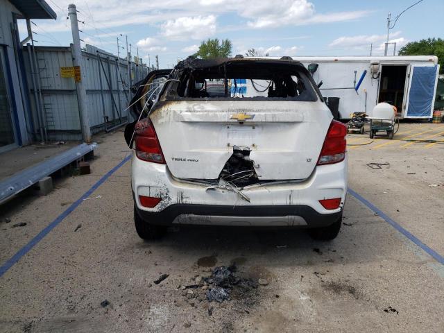 Photo 6 from auction – 2018 CHEVROLET TRAX 1LT with VIN 3GNCJPSB8JL156378