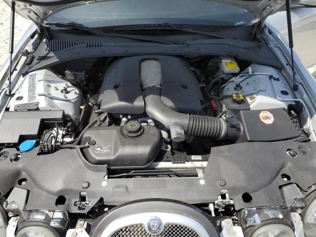 Photo 11 from auction – 2006 JAGUAR S-TYPE R with VIN SAJWA03C561N68665