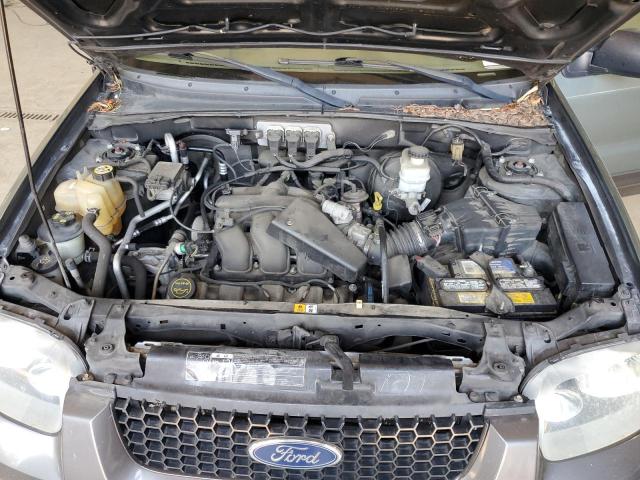 Photo 11 from auction – 2005 FORD ESCAPE XLT with VIN 1FMCU931X5KD28818