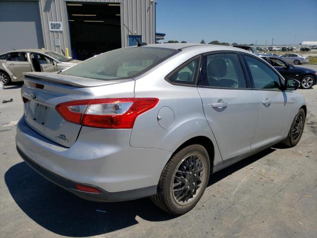 Photo 3 from auction – 2013 FORD FOCUS SE with VIN 1FADP3F20DL190691