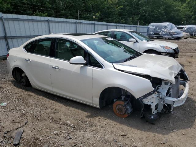 Photo 4 from auction – 2014 BUICK VERANO with VIN 1G4PS5SK5E4208438