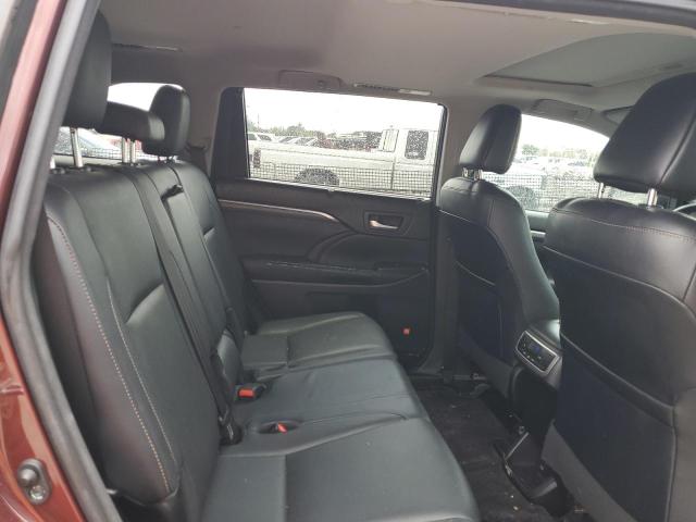Photo 11 from auction – 2017 TOYOTA HIGHLANDER with VIN 5TDDZRFH8HS403922