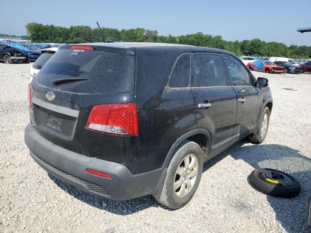 Photo 3 from auction – 2013 KIA SORENTO LX with VIN 5XYKT3A13DG360419