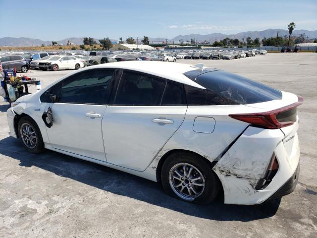 Photo 2 from auction – 2018 TOYOTA PRIUS PRIM with VIN JTDKARFP5J3100514