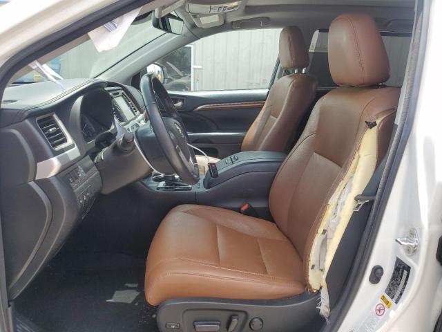 Photo 7 from auction – 2018 TOYOTA HIGHLANDER with VIN 5TDDGRFH2JS048841