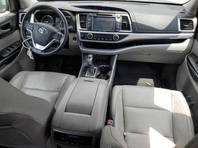 Photo 8 from auction – 2018 TOYOTA HIGHLANDER with VIN 5TDJZRFHXJS532978