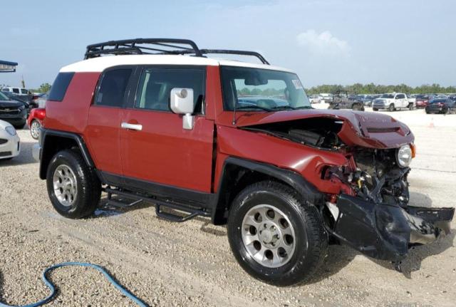 Photo 4 from auction – 2011 TOYOTA FJ CRUISER with VIN JTEBU4BF7BK106776