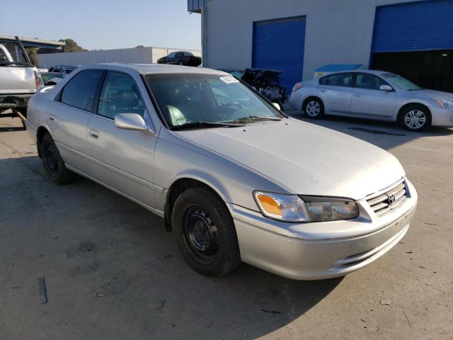 Photo 4 from auction – 2000 TOYOTA CAMRY with VIN 4T1BF22K2YU107777