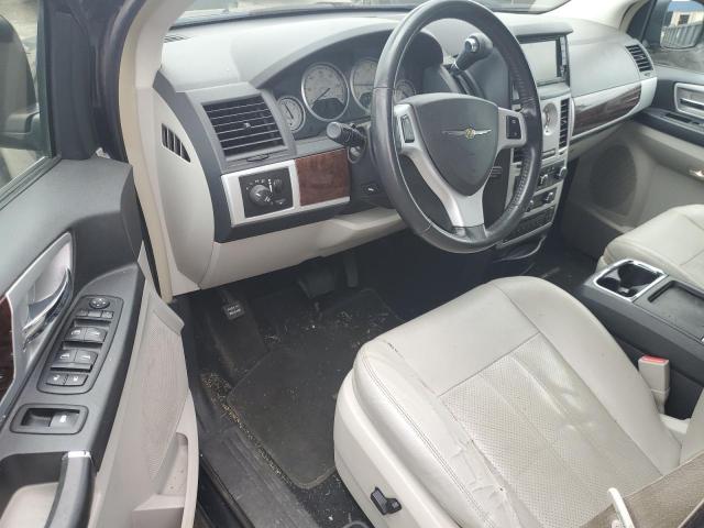 Photo 8 from auction – 2010 CHRYSLER TOWN & COU with VIN 2A4RR8DX6AR481067