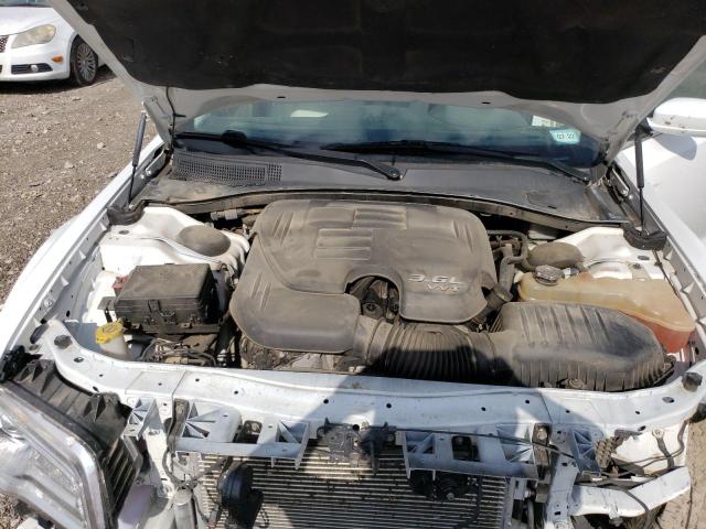 Photo 11 from auction – 2015 CHRYSLER 300 LIMITE with VIN 2C3CCAAGXFH881921