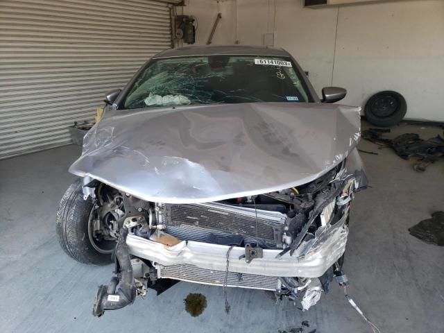 Photo 5 from auction – 2015 CHRYSLER 200 LIMITE with VIN 1C3CCCABXFN684948