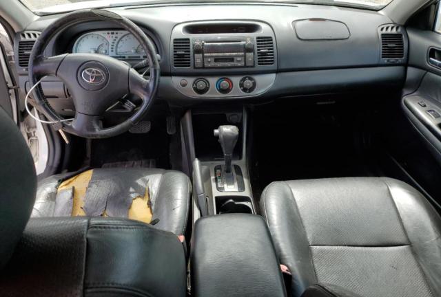 Photo 8 from auction – 2004 TOYOTA CAMRY LE with VIN 4T1BE30K04U299805