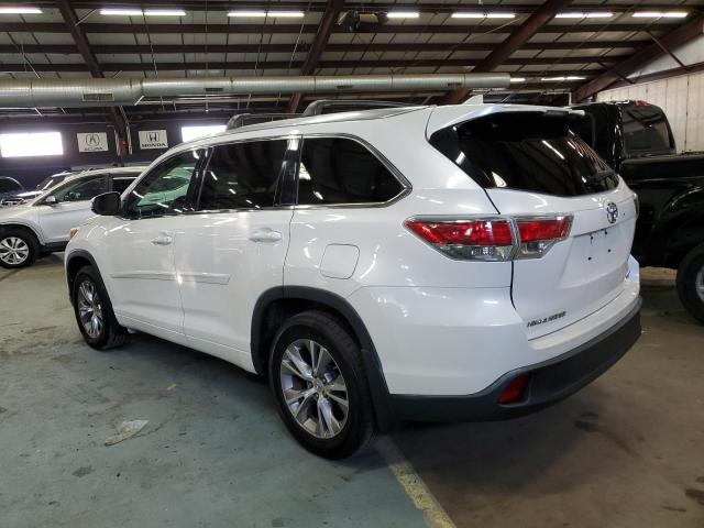 Photo 2 from auction – 2015 TOYOTA HIGHLANDER with VIN 5TDJKRFH6FS116034