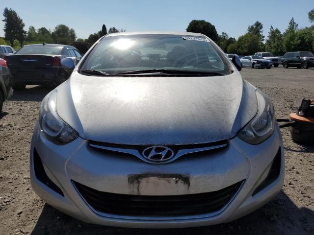 Photo 5 from auction – 2016 HYUNDAI ELANTRA SE with VIN 5NPDH4AE0GH686002