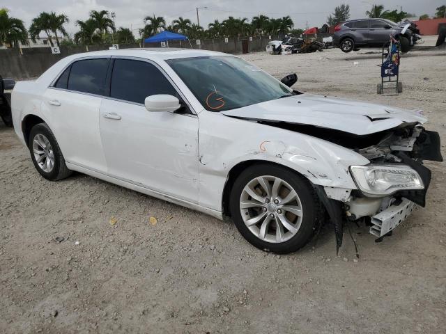 Photo 4 from auction – 2015 CHRYSLER 300 LIMITE with VIN 2C3CCAAG1FH853506