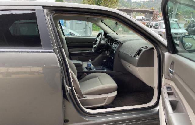 Photo 5 from auction – 2008 DODGE MAGNUM with VIN 2D4FV47T78H147946