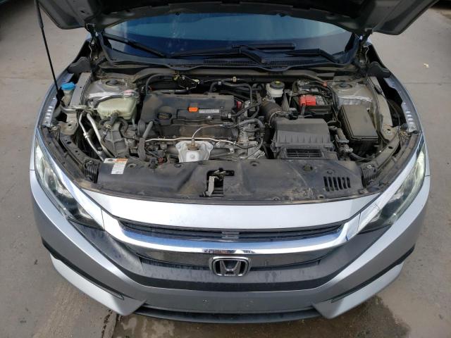 Photo 11 from auction – 2017 HONDA CIVIC LX with VIN 19XFC2F55HE064585
