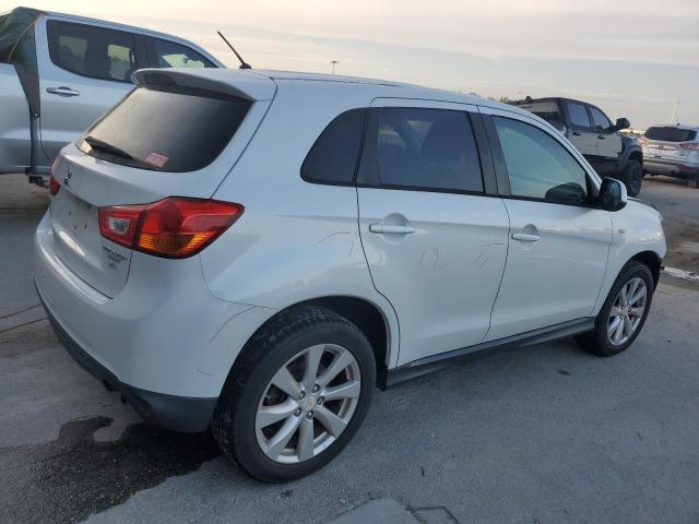 Photo 3 from auction – 2015 MITSUBISHI OUTLANDER with VIN 4A4AP3AW9FE030137