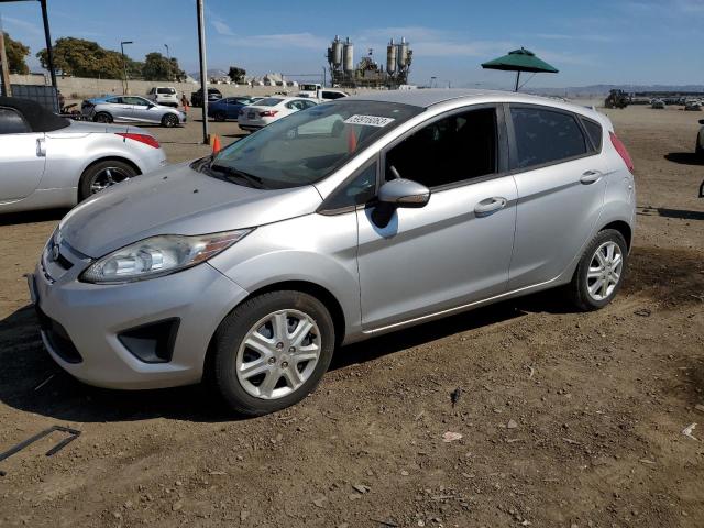 FORD FIESTA SE 2013 with VIN 3FADP4EJ2DM150304 - Photo from auction