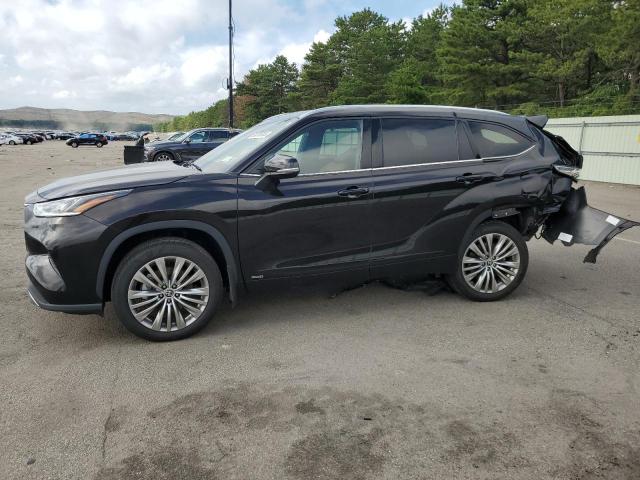 TOYOTA HIGHLANDER 2022 with VIN 5TDEBRCH5NS094712 - Photo from auction