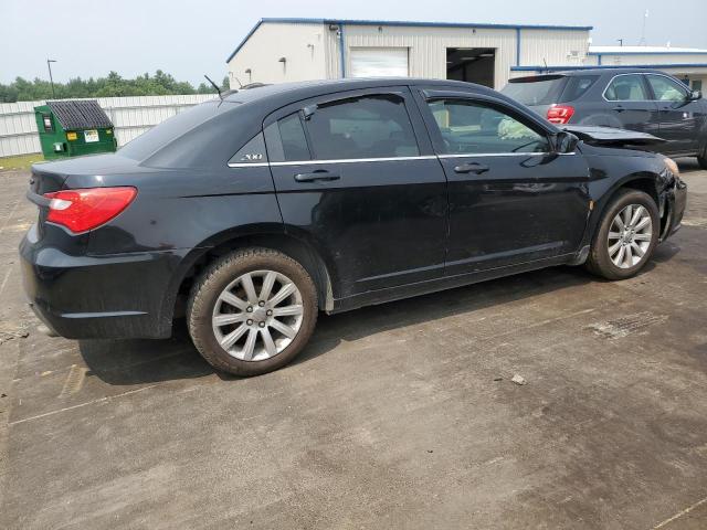 Photo 3 from auction – 2012 CHRYSLER 200 TOURIN with VIN 1C3CCBBB3CN114309