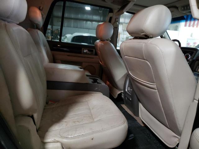 Photo 11 from auction – 2004 LINCOLN NAVIGATOR with VIN 5LMFU28R04LJ28720