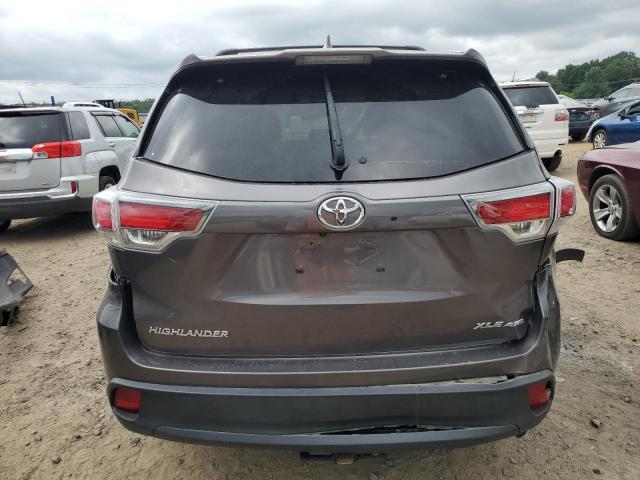 Photo 6 from auction – 2016 TOYOTA HIGHLANDER with VIN 5TDJKRFHXGS236534