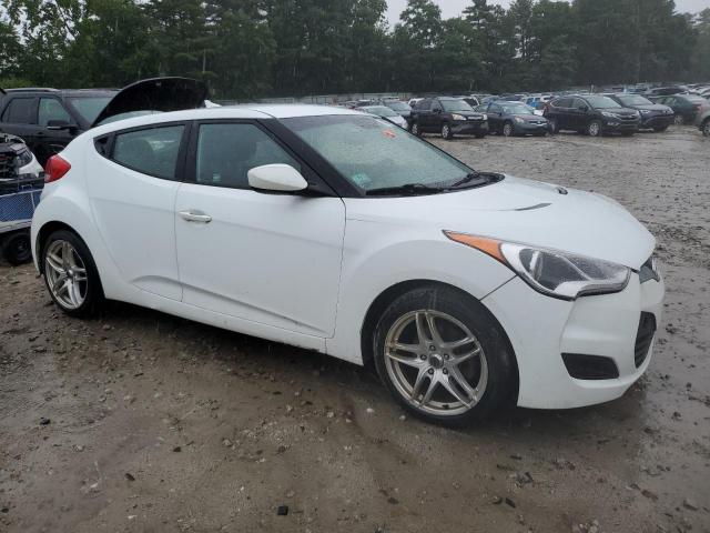 Photo 4 from auction – 2014 HYUNDAI VELOSTER with VIN KMHTC6ADXEU211243