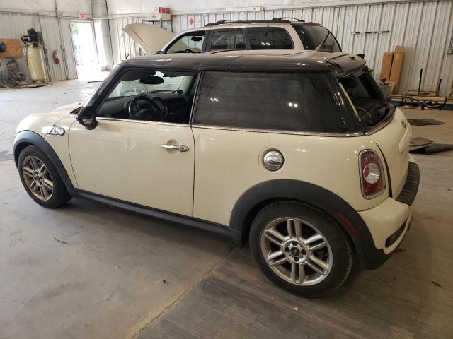Photo 2 from auction – 2011 MINI COOPER S with VIN WMWSV3C53BTY11454