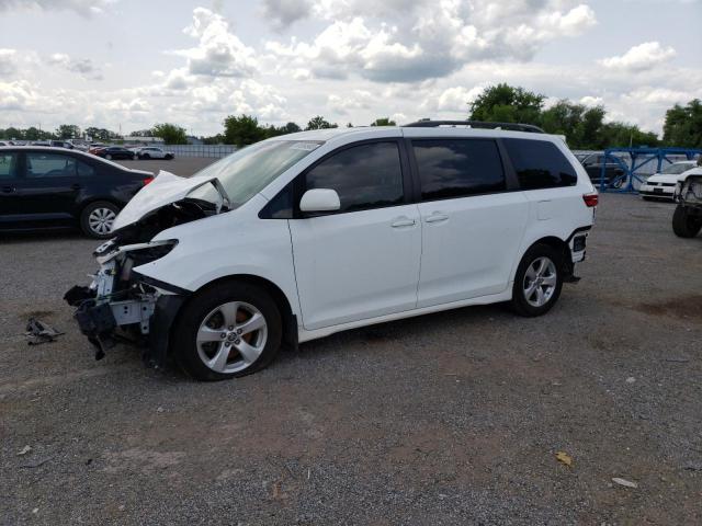 TOYOTA SIENNA LE 2020 with VIN 5TDKZ3DC3LS078911 - Photo from auction