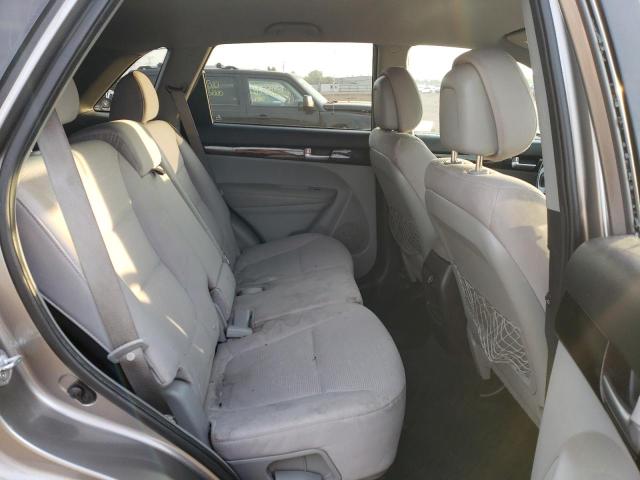 Photo 11 from auction – 2014 KIA SORENTO LX with VIN 5XYKT3A69EG514337