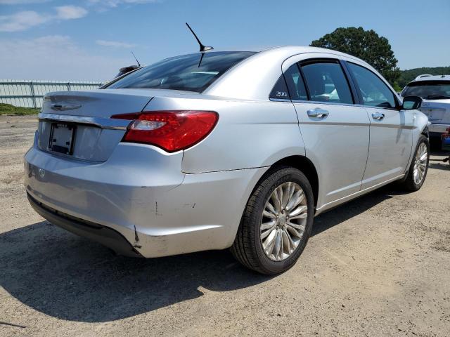 Photo 3 from auction – 2012 CHRYSLER 200 LIMITE with VIN 1C3CCBCB6CN124041