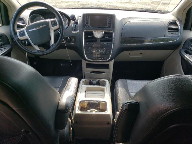 Photo 8 from auction – 2016 CHRYSLER TOWN & COU with VIN 2C4RC1BG6GR296205