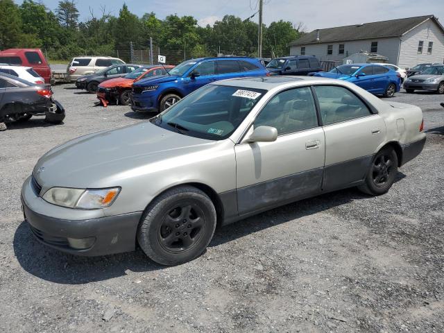 LEXUS ES 300 1998 with VIN JT8BF28GXW5050578 - Photo from auction