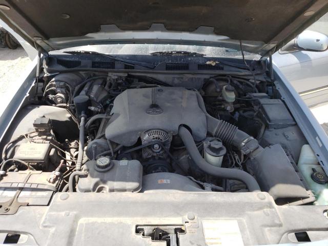 Photo 11 from auction – 2002 MERCURY GRAND MARQ with VIN 2MEFM74W32X619765