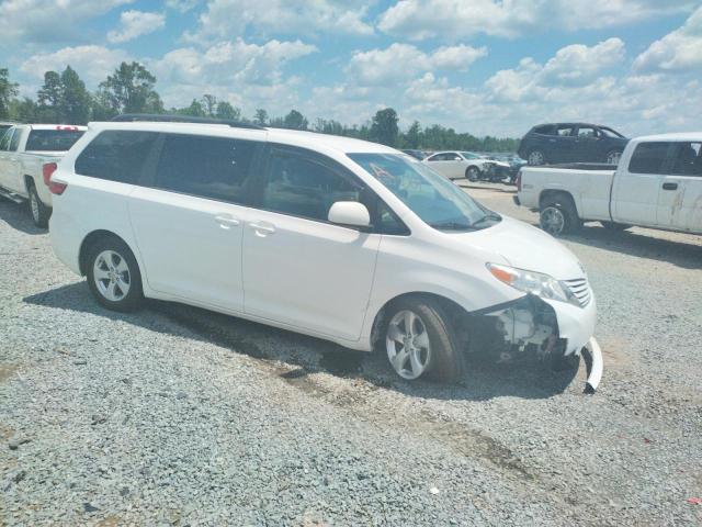 Photo 4 from auction – 2017 TOYOTA SIENNA LE with VIN 5TDKZ3DCXHS838372