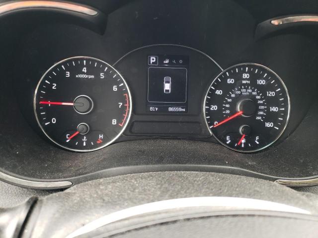 Photo 9 from auction – 2017 KIA FORTE LX with VIN 3KPFL4A75HE067958