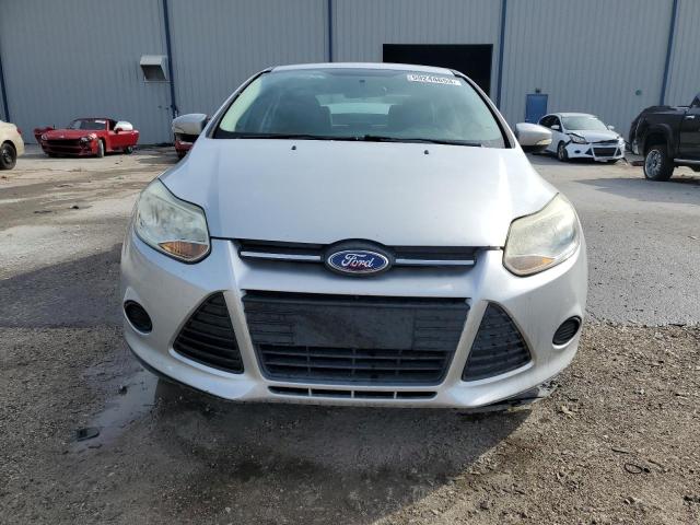 Photo 5 from auction – 2013 FORD FOCUS SE with VIN 1FADP3F23DL349591