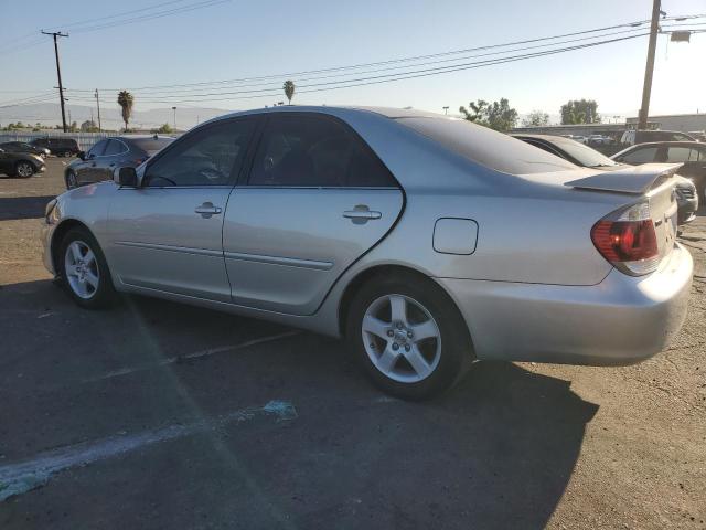 Photo 2 from auction – 2005 TOYOTA CAMRY LE with VIN 4T1BE32K15U952835